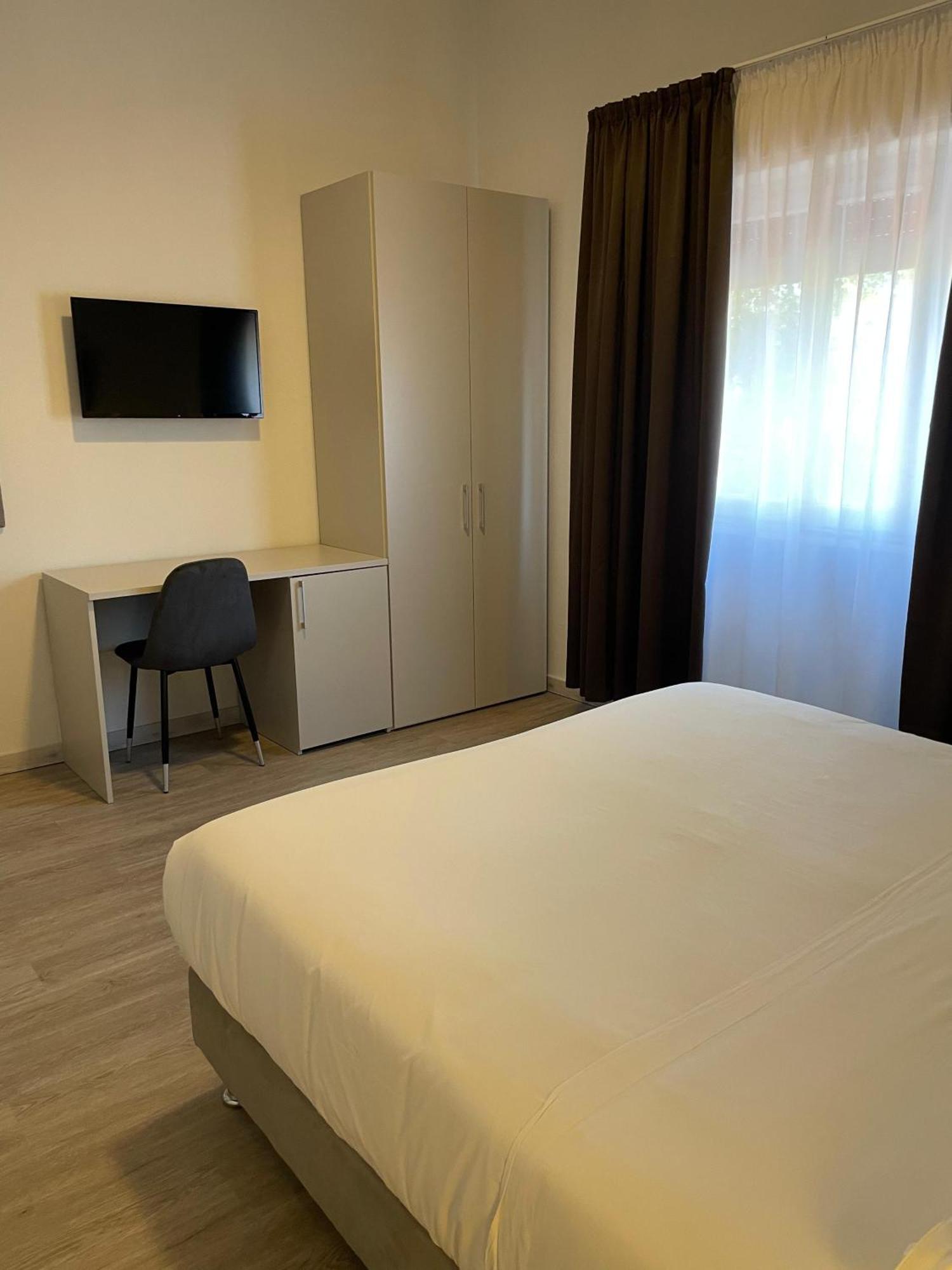 Hotel L'Etrusco - San Vincenzo Exteriör bild
